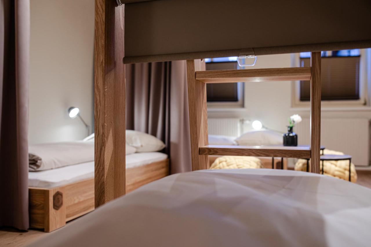 Roomie Alps Design Hostel คิทซ์บือห์ ภายนอก รูปภาพ